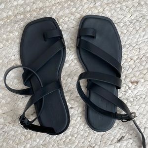 Everlane Italian Leather Wrap Sandal 7.5
